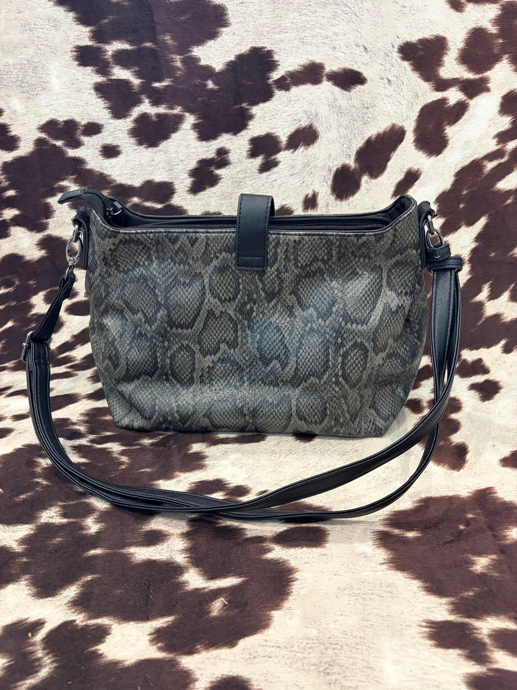 Leopard purse