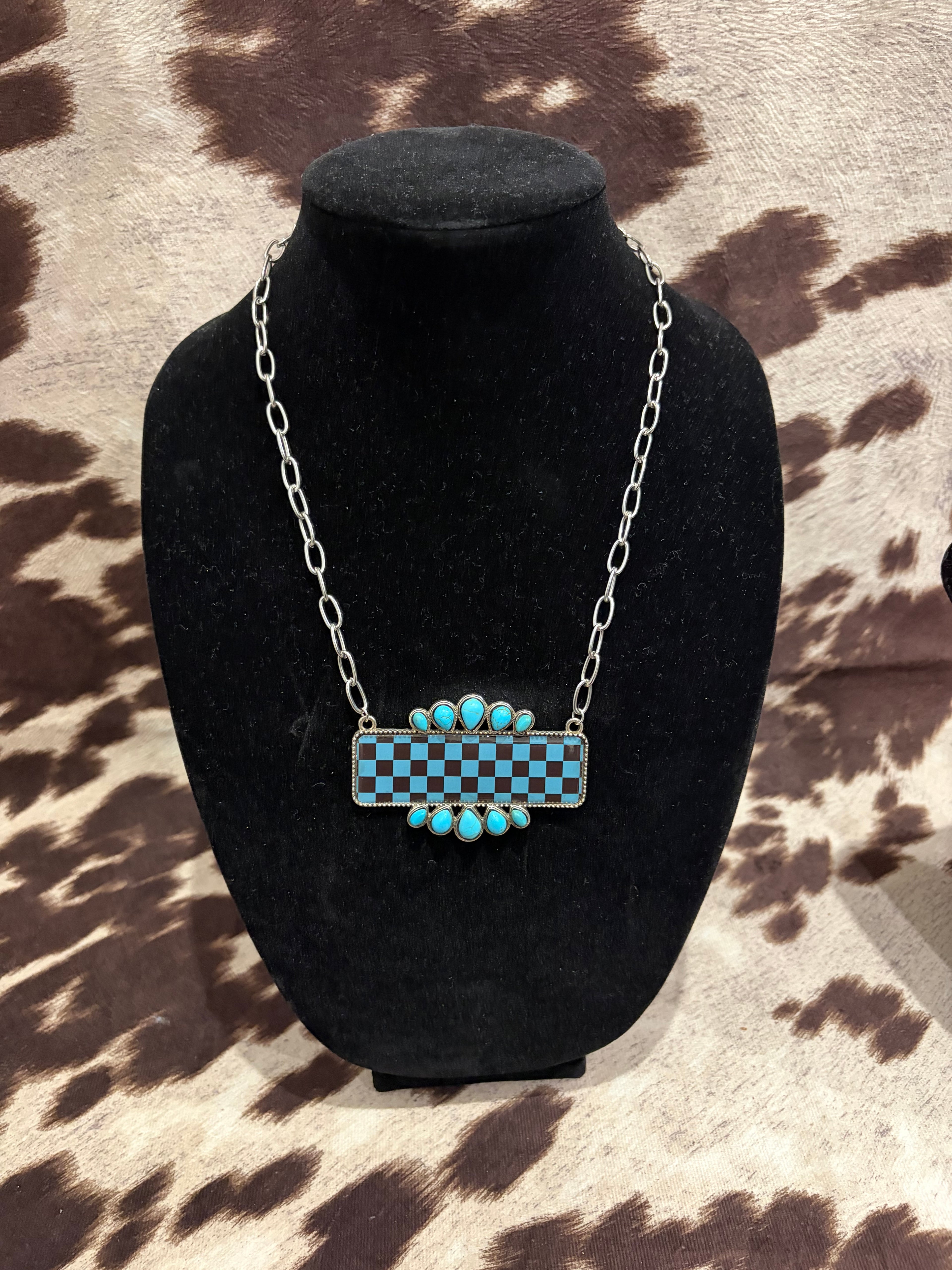 Checkered turquoise